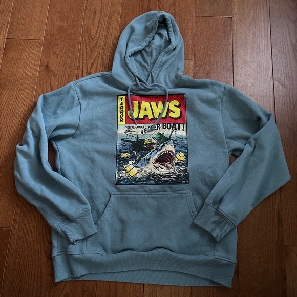 Men’s Jaws # 1 Edition Comic Book Hoodie Sweatshirt Small Runs Big - Picture 1 of 5